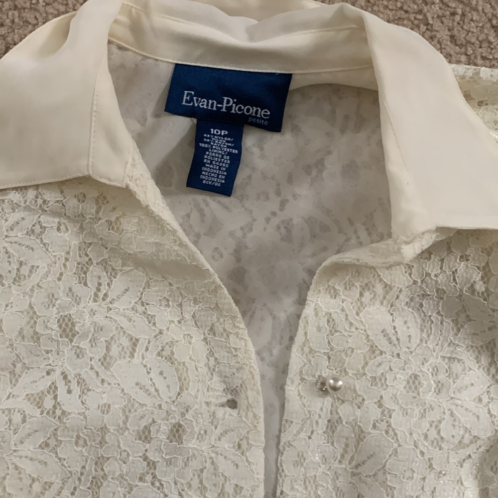 Blouse - Picture 2 of 4